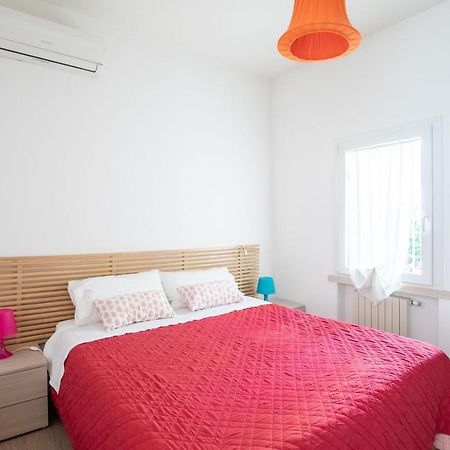 Bilocale Con Giardino A 200Mt Dal Mare - Homeunity Rimini Zewnętrze zdjęcie