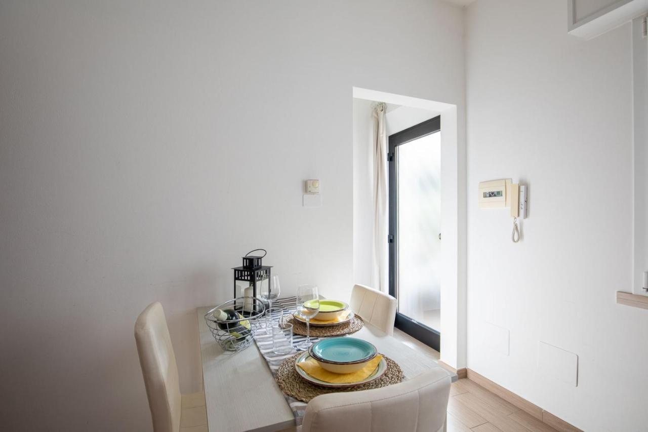 Bilocale Con Giardino A 200Mt Dal Mare - Homeunity Rimini Zewnętrze zdjęcie