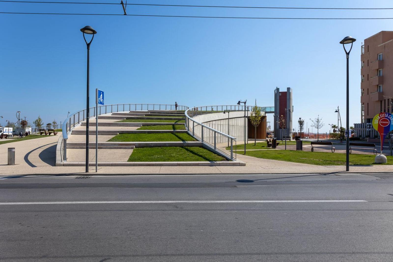 Bilocale Con Giardino A 200Mt Dal Mare - Homeunity Rimini Zewnętrze zdjęcie